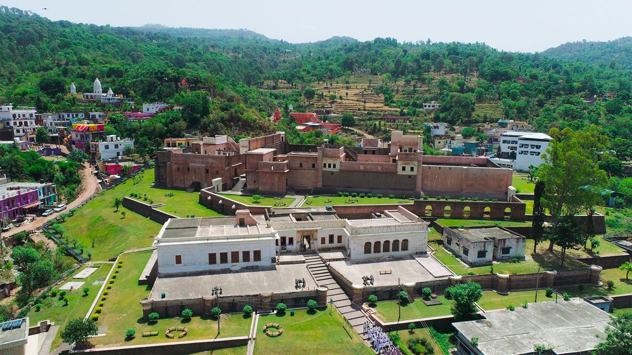 Haridwar to Ramnagar Taxi Service